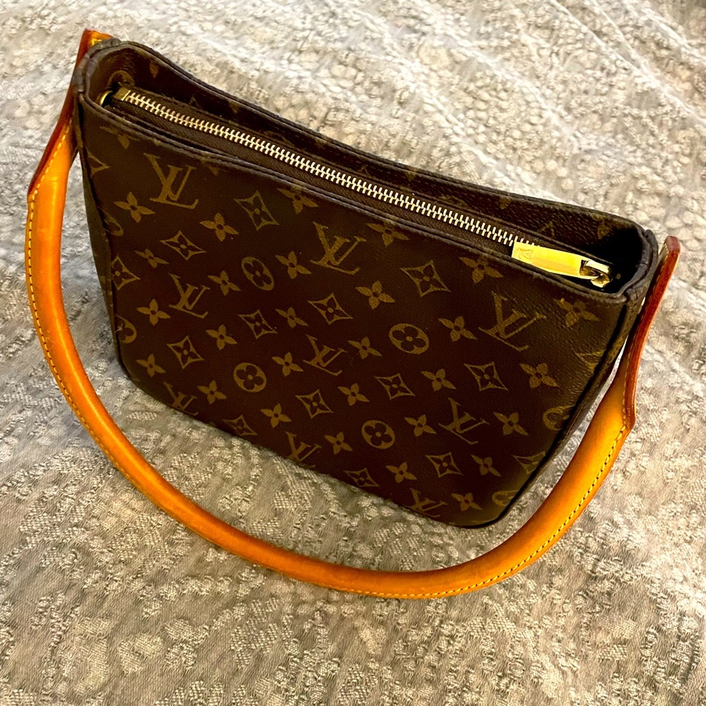 🌷AUTHENTIC LOUIS VUITTON PRISTINE CONDITION 🌷